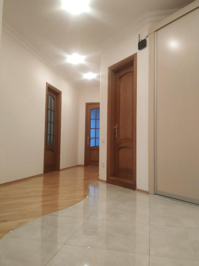Central Apart Baku Eksteriør billede